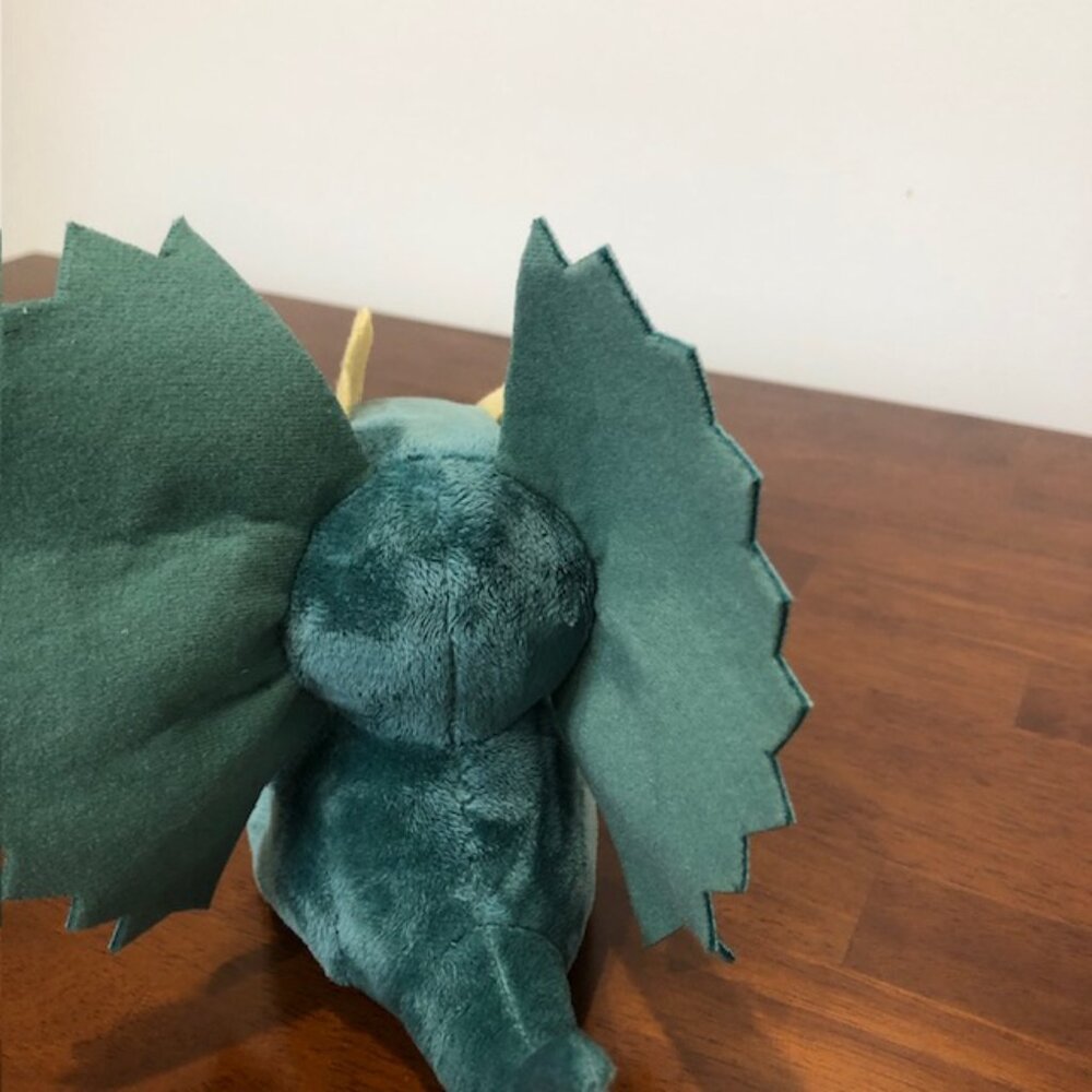 Jurassic World Small Dinosaur Plush Stuff Animal Pre-Owned. - Picture 7 of 16